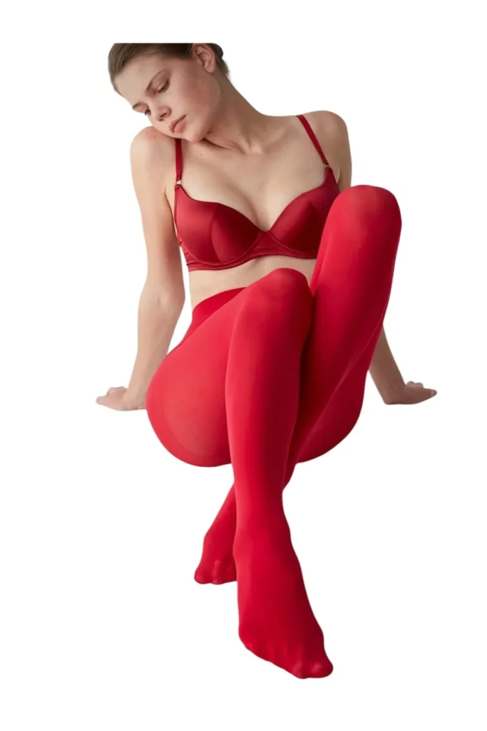 Tango Kırmızı Mikro 40 Opak Mat Külotlu Çorap